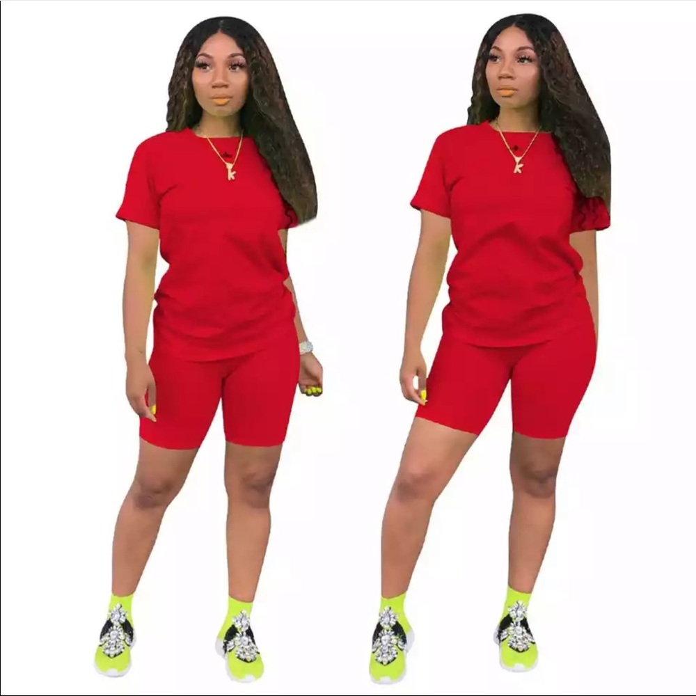 Women’s short set